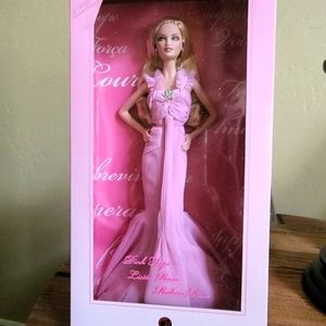 Barbie NRFB Pink Hope